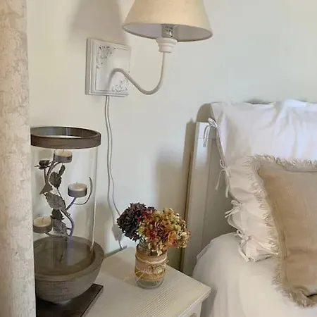 Les Tourelles De بيت للعطل *